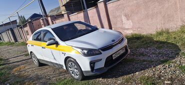 масквич авто: Kia Rio: 2018 г., 1.6 л, Автомат, Бензин, Седан