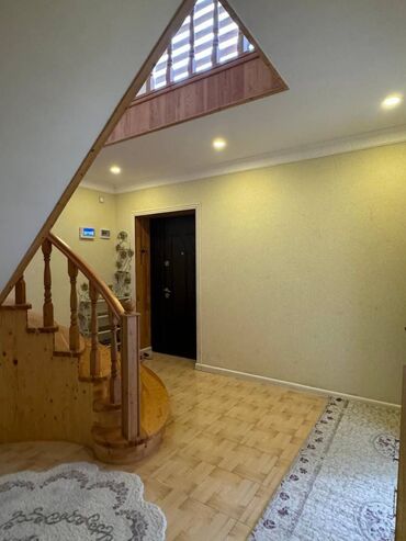 Günlük kirayə evlər: 180 kv. m, 3 otaqlı, Kombi, Qaz, İşıq — 9