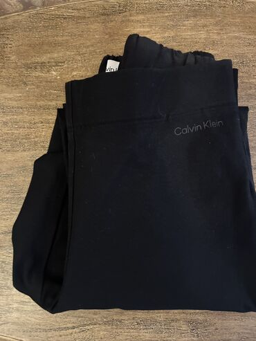 ağ şalvar: Calvin Klein shalvar, 38 olchu, 1-2 defe geyinilib