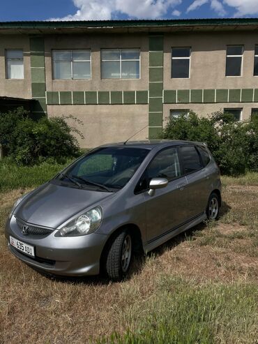 Honda: Honda Jazz: 2005 г., 1.3 л, Вариатор, Бензин, Хэтчбэк