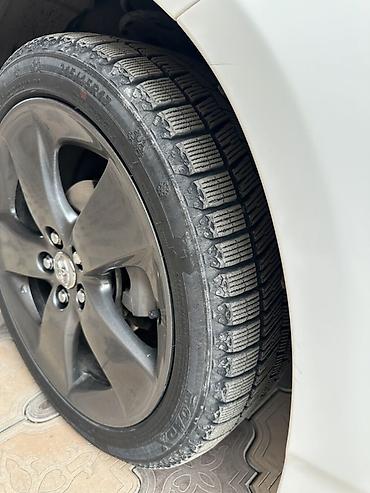 Toyota: Toyota Prius: 2015 г., Вариатор, Гибрид, Хэтчбэк — 8