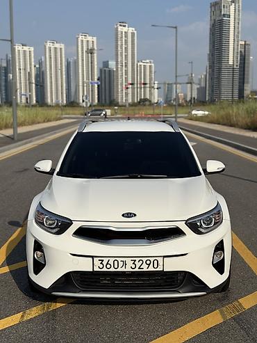 уна: Kia Stonic: 2020 г., 1.4 л, Автомат, Бензин, Кроссовер — 4