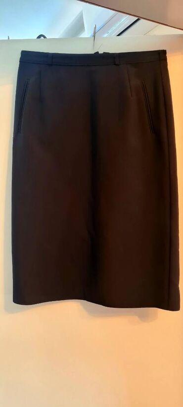 suknja somotna: L (EU 40), Mini, bоја - Crna
