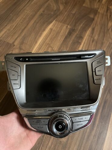 GPS трекеры: Hyundai Elantra 2013 Limited üstdən çıxma monitor satılır! Hər bir