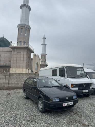 машина мерс с: Volkswagen Passat: 1993 г., 1.8 л, Механика, Бензин, Универсал