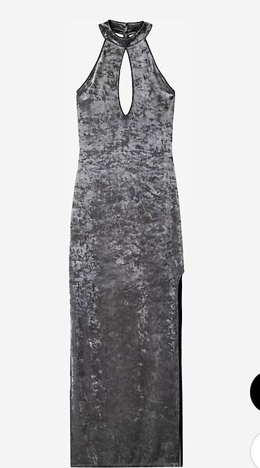 Bershka Boz Məxmər Yırtmaclı Libas – S Ölçü Brend: Bershka  Ölçü: S — 2