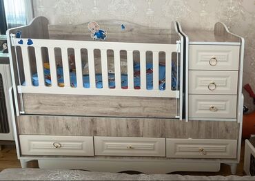 pərdə və divan: Oğlan və qız üçün, Yeni, Dördbucaq, Beşik, Dəst ilə, Matras ilə