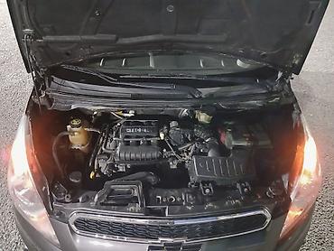 a4 b7: Chevrolet Spark: 2015 г., 1 л, Механика, Бензин, Хэтчбэк — 2