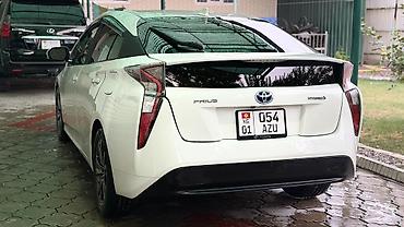 byd e2 запчасть: Toyota Prius: 2017 г., 1.8 л, Вариатор, Гибрид, Седан — 5