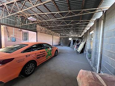 Продажа складов и мастерских: Продается капитальное здание с большим крытым двором - Тип объекта — 4