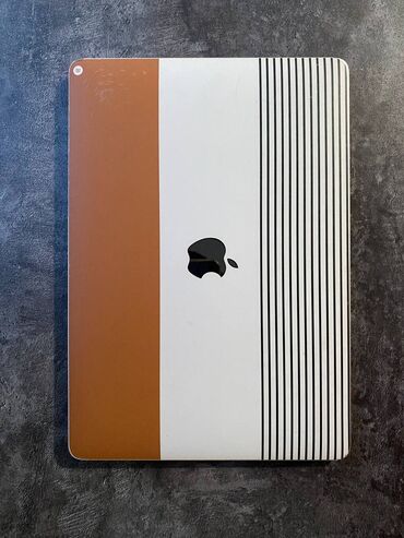 macbook air 13: Ноутбук, Apple, 8 ГБ ОЗУ, Intel Core i5, 13.3 ", Б/у, Для несложных задач, память SSD
