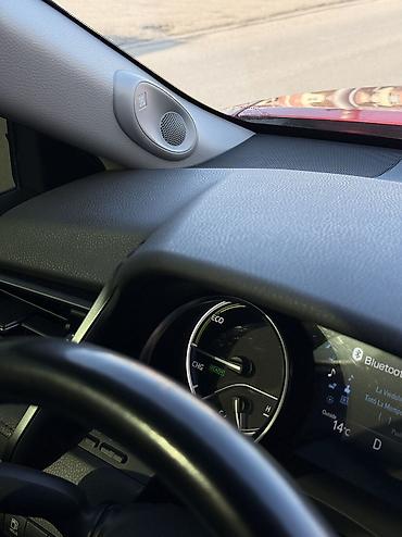 Toyota: Toyota Camry: 2018 г., 2.5 л, Автомат, Гибрид, Седан — 11