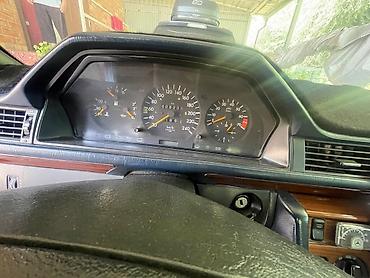 мрс 124: Mercedes-Benz W124: 1993 г., 2.2 л, Механика, Бензин, Седан — 4