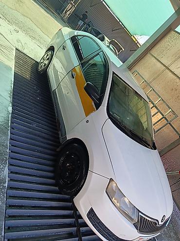 06 шоха: Skoda Rapid: 2016 г., 1.6 л, Автомат, Бензин, Седан — 3