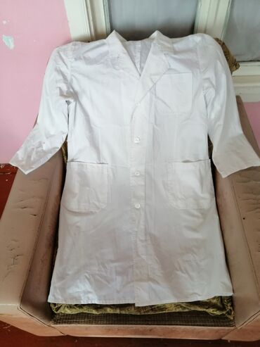 Tibbi geyim: Salam aleykum kişi ve Qadin ücün tibbi Xalatlar satiram teze deyil az — 27