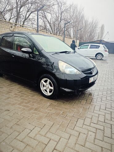 Honda: Honda Fit: 2002 г., 1.3 л, Вариатор, Бензин