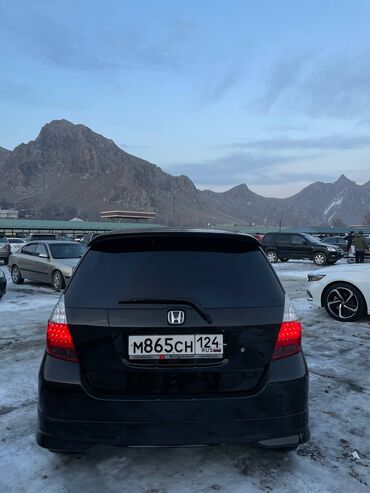 табуретка на фит: Honda Fit: 2002 г., 1.3 л, Вариатор, Бензин, Хетчбек