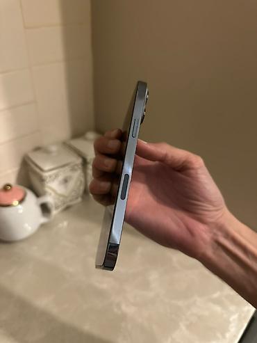 Apple iPhone: IPhone 13 Pro Max, 128 GB, Graphite, Face ID — 5
