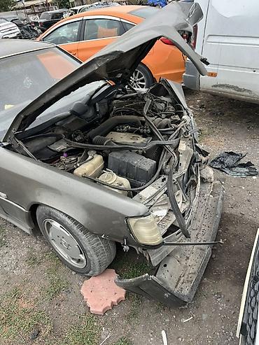 Транспорт: Mercedes-Benz E-Class W124, E320, седан. Задняя часть и салон — 2