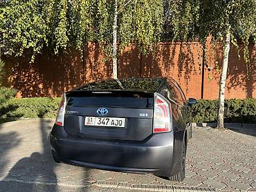приу: Toyota Prius: 2015 г., 1.8 л, Вариатор, Гибрид, Седан — 4