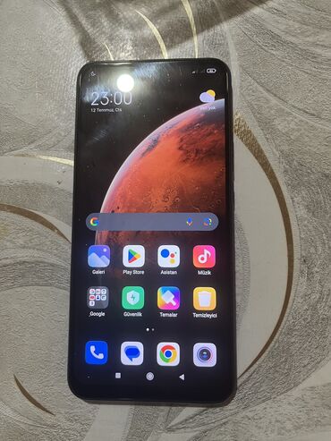 monitor ikinci el: Xiaomi Mi 9, 32 ГБ, цвет - Фиолетовый, 
 Сенсорный, Отпечаток пальца, Две SIM карты