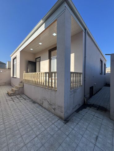 hövsanda kupçalı həyət evləri: Mehdiabad 4 otaqlı, 120 kv. m, Yeni təmirli