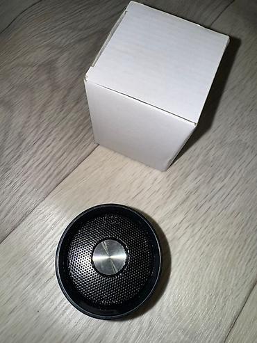 samsung ж5: Мини‑Bluetooth‑колонка цилиндрической формы (черная) - Металлический — 2