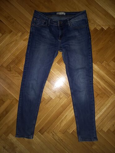 farmerice m denim: Farmerice Zara -EUR 38 velicina-, po meni moze i slabiji 40 da ih