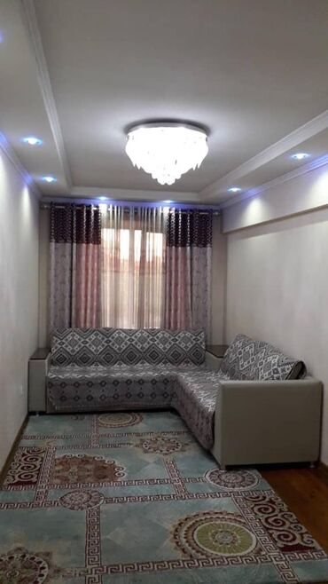 iphone купить бишкек в Кыргызстан | MERCEDES-BENZ: Индивидуалка, 3 комнаты, 62 м², Бронированные двери, С мебелью, Евроремонт