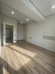 продаю дом на первой линии: 1 бөлмө, 41 кв. м, Элитка, 2 кабат, Евроремонт