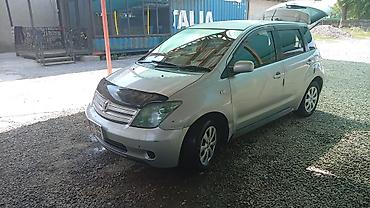 ist: Toyota Ist: 2004 г., 1.3 л, Автомат, Бензин, Хэтчбэк — 1