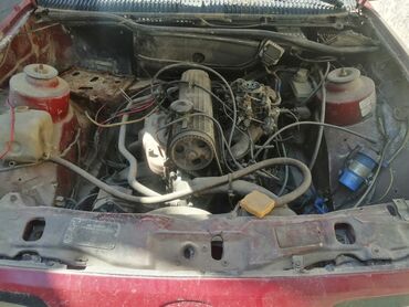 Двигатели, моторы и ГБЦ: Бензиновый мотор Ford 1984 г., 2 л, Б/у, Оригинал, Германия