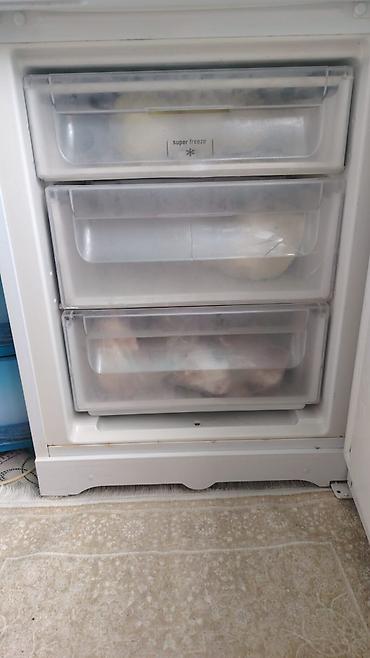soyuducu siemens: İşlənmiş 2 qapılı Hotpoint Ariston Soyuducu Satılır, rəng - Ağ — 1