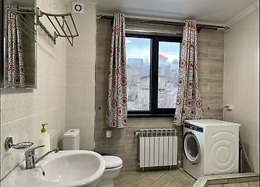 Долгосрочная аренда домов: 300 м², 4 комнаты at lalafo.kg — 16 Долгосрочная аренда домов: 300 м², 4 комнаты — 16