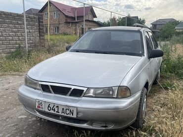 Daewoo: Daewoo Nexia: 2003 г., 1.5 л, Механика, Бензин, Седан