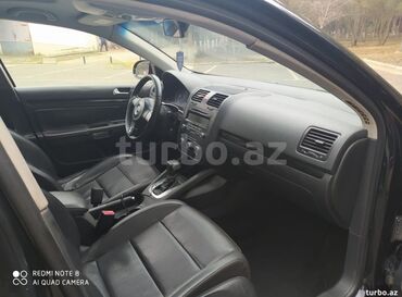 Volkswagen: Volkswagen Jetta: 2 l | 2009 il Sedan — 11