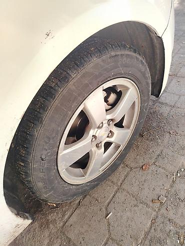 Disk təkərlər: Chevrolet üçün orijinal yüngül lehimli disklər və təkərlər dəsti - — 3