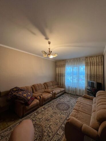продается квартира в балыкчы: 1 комната, 43 м², 106 серия, 4 этаж, Старый ремонт, Центральное отопление
