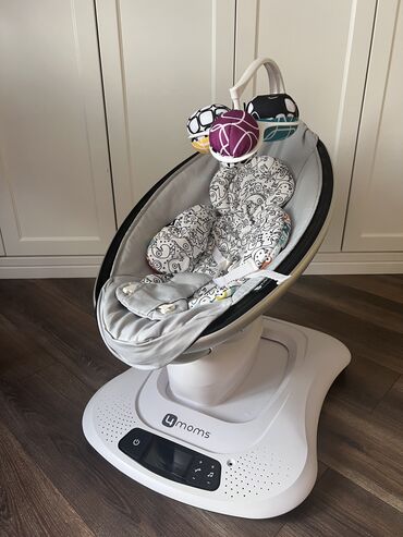 balaca usaq paltarlari: 4moms mamaroo Купили,но нам не понадобился,дочка не захотела там