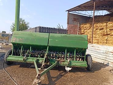 karatas traktor: Işlənmiş taxıl səpən satılır. Real alıcıya endirim olacaq təcili — 6