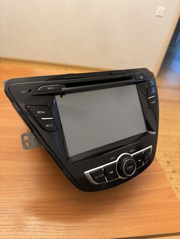 ucuz maqintafon: Hyundai Elantra LIMITED’in 2014 oriqinal monitoru Avtomobil üçün