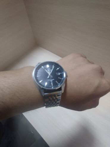 женские часы пандора оригинал цена: Оригинал Casio Edifice wr100m
вода не проницаемый!!!
Япония
цена: 7000