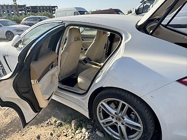 Продажа авто: Porsche Panamera S: 2011 г., 4.8 л, Автомат, Бензин, Лифтбек — 4