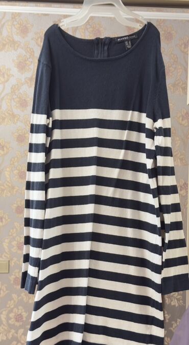 Paltolar: Əşyaların hər biri yeni kimidirdonlar cəmi bir defe geyinilib,Qiymet — 13