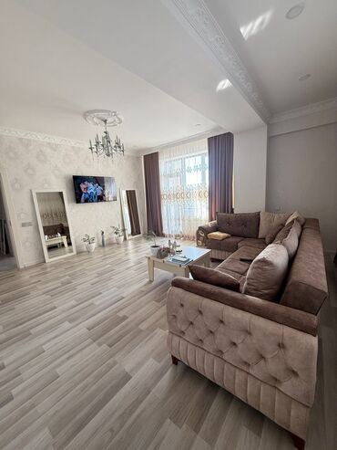 Uzunmüddətli kirayə mənzillər: 28 may metrosu 10cu mertebe 3 otag 120m2 Esyali Komendant daxil — 10