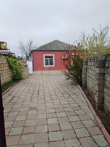 Həyət evləri və villaların satışı: 1 mərtəbəli həyət evi - Plan: Eyvanlı giriş, 1 mərtəbə, 4 otaqlı 3 — 2