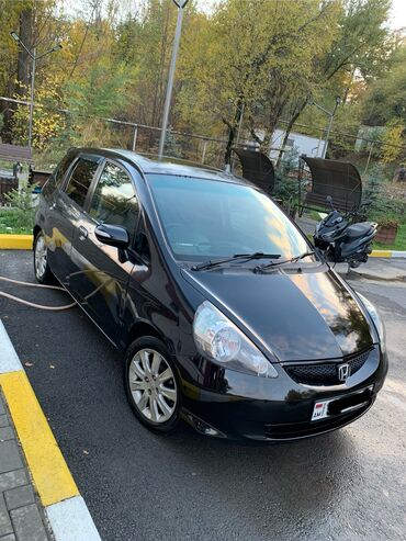 фит расрочку: Honda Fit: 2004 г., 1.3 л, Вариатор, Бензин, Хэтчбэк