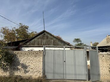 продаю дом с мебелью рабочий городок: Полдома, 60 м², 3 комнаты, Собственник, Старый ремонт