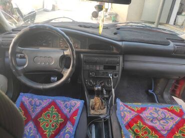 Audi: Audi S4: 1992 г., 2 л, Механика, Бензин, Седан