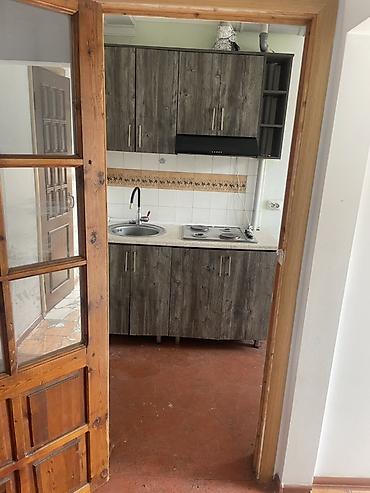 1 bedroom: 1 комната, 1 м², Достук мкр 1 этаж — 3